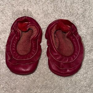 Faas Design rapsberry leather baby balletmoccs